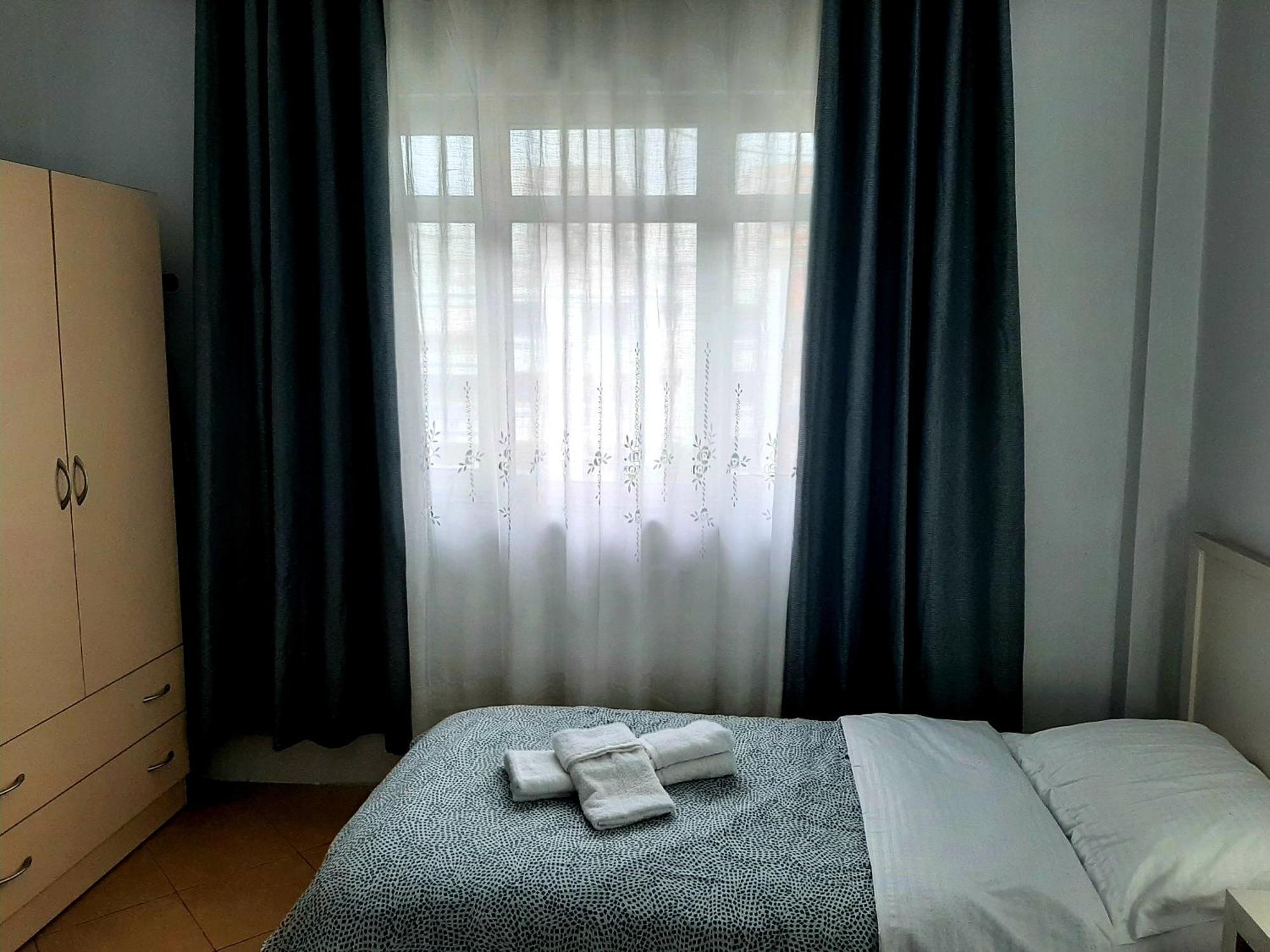 Casa Meliana Nex To The Interurban Bus Station * Tirana